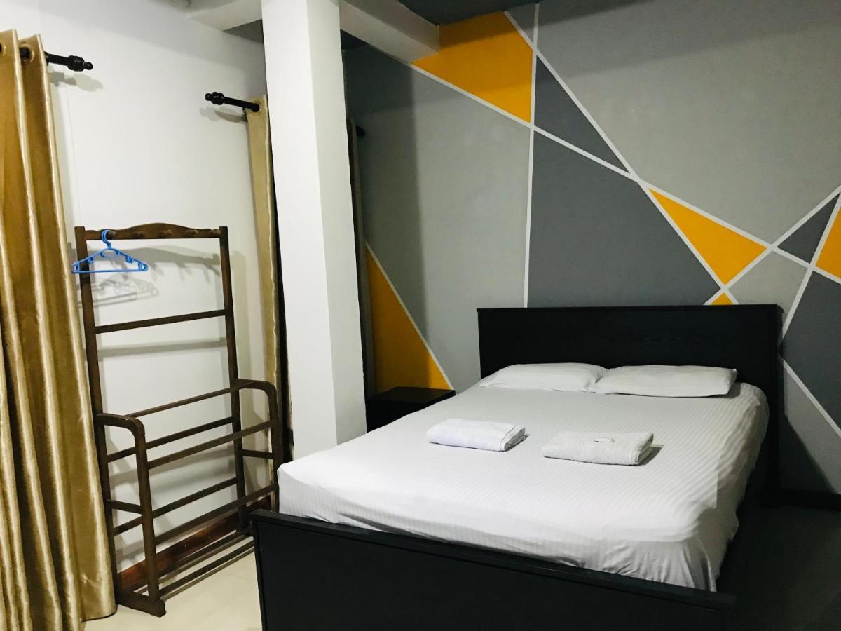 Alina Budget Hotel Кадувела Экстерьер фото