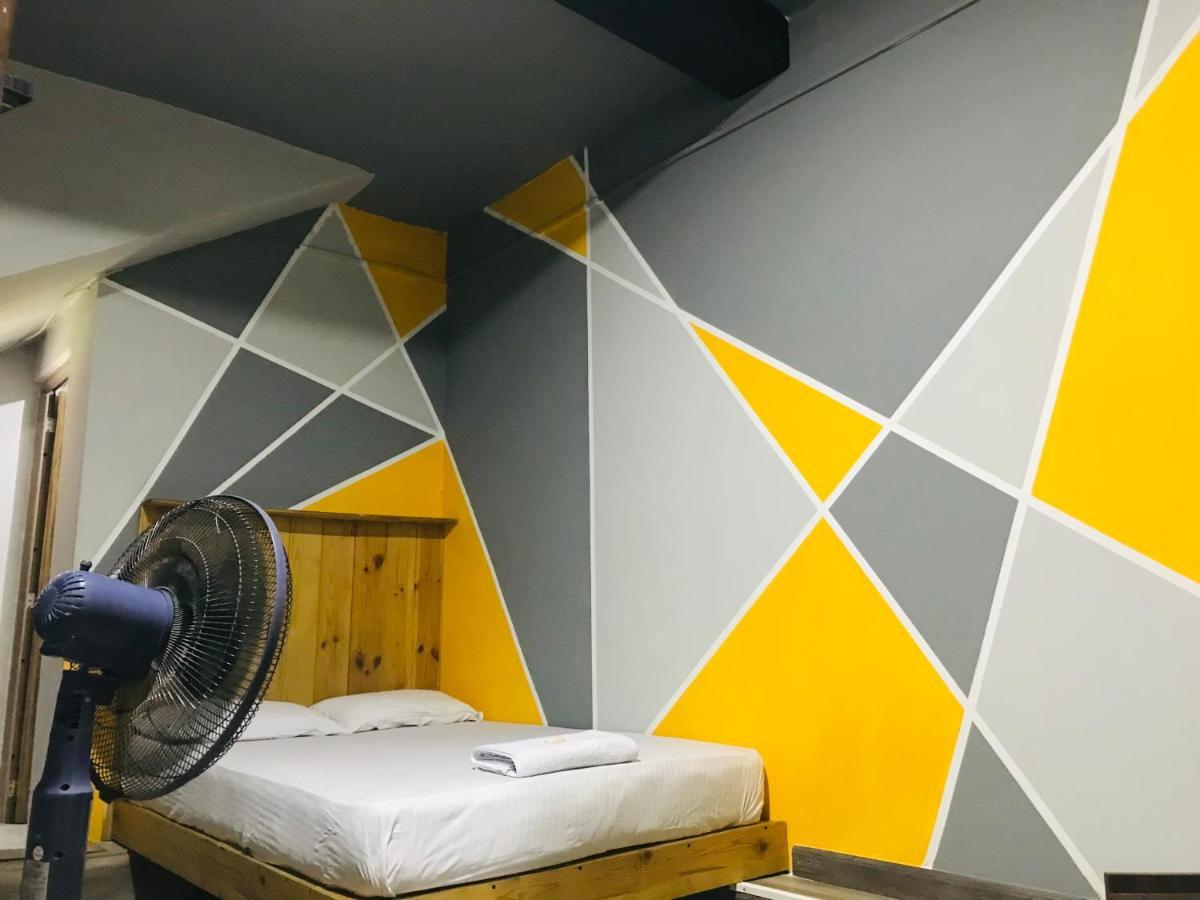 Alina Budget Hotel Кадувела Экстерьер фото