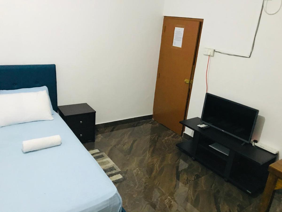 Alina Budget Hotel Кадувела Экстерьер фото